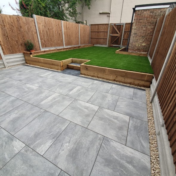 Magnum Grey Porcelain 600x600 - Image 5