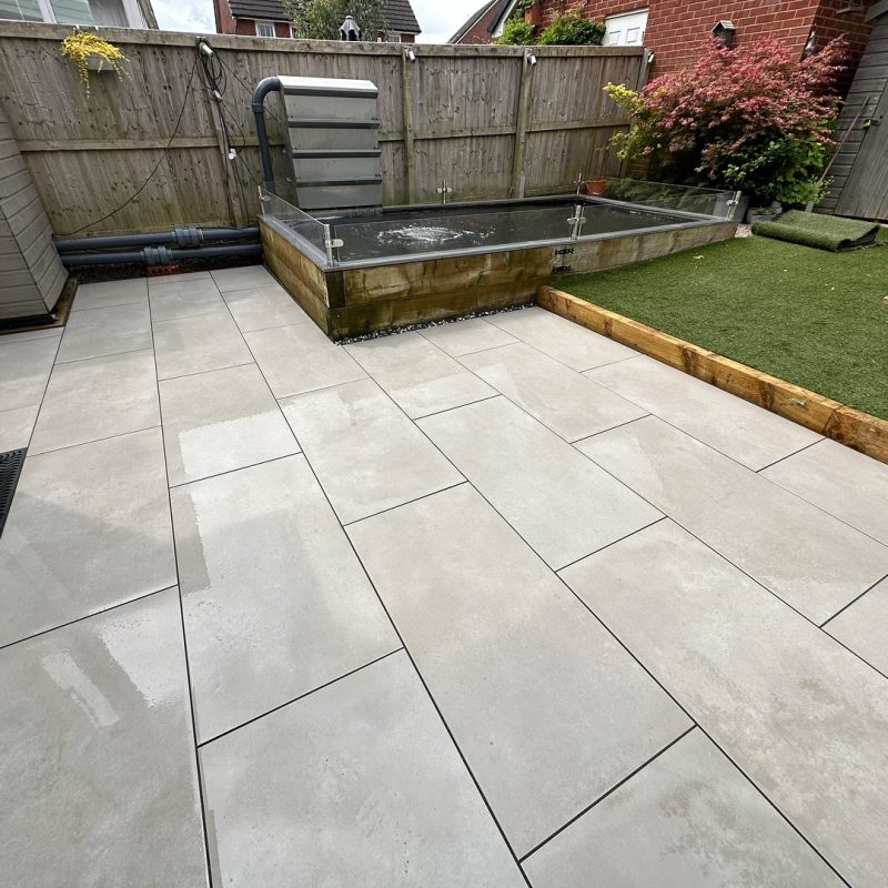 Royal Solis Grey 1200x600