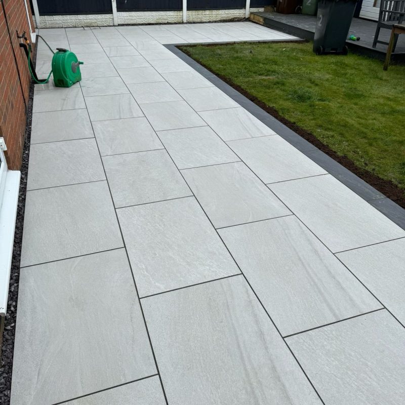 Everest Pearl Porcelain Range