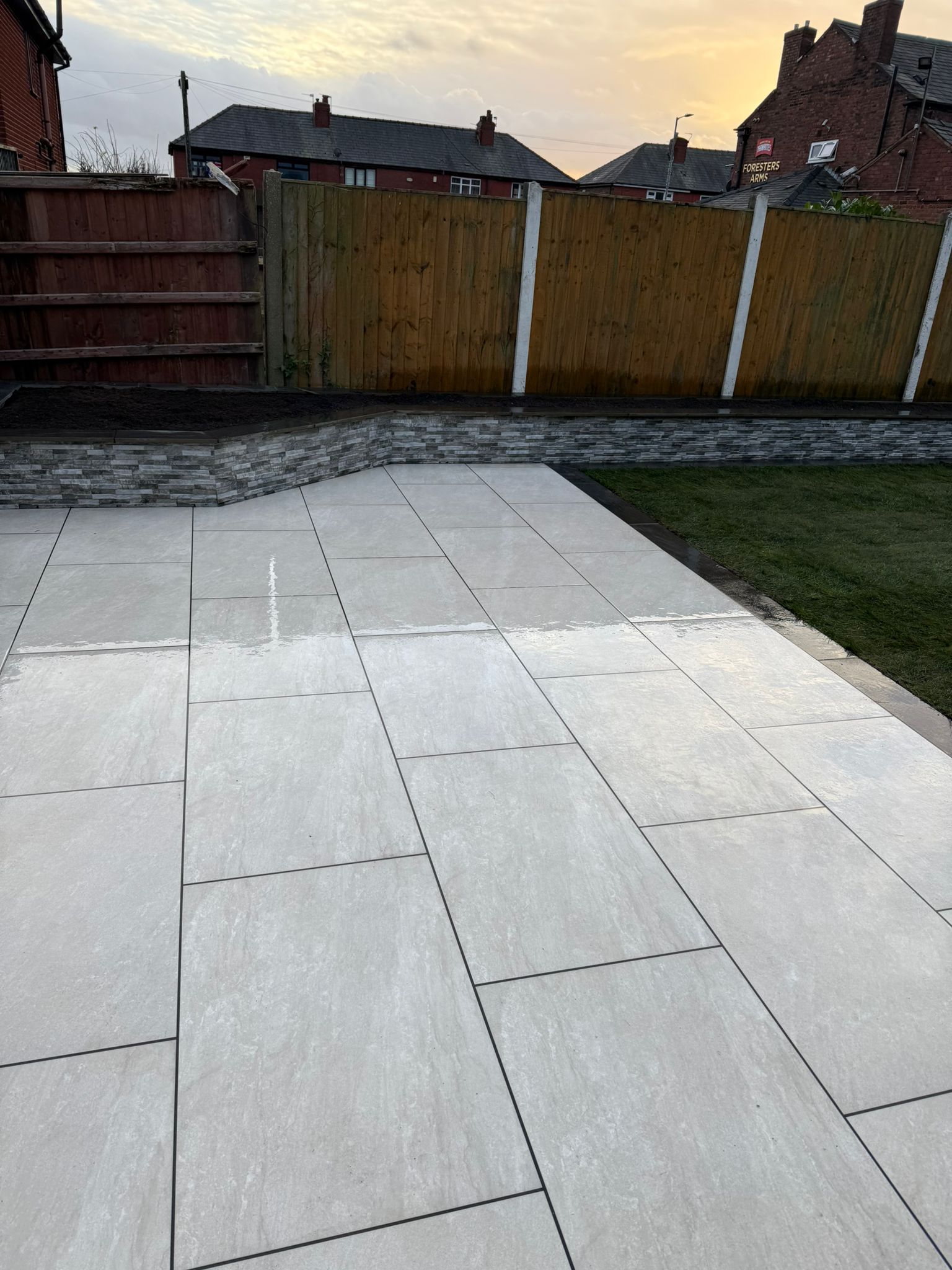 Rosa White Porcelain 900x600 - Image 7