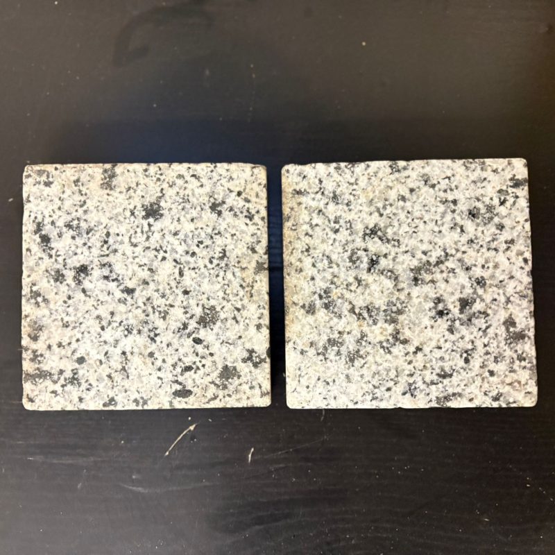 Silver Granite Egyptian 100x100 cobbles