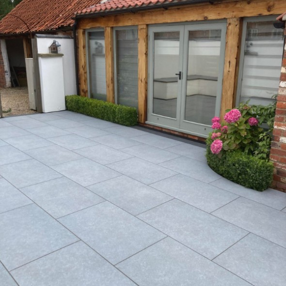 Blue Stone Mist Porcelain 900x600 7pcs (End of Batch)