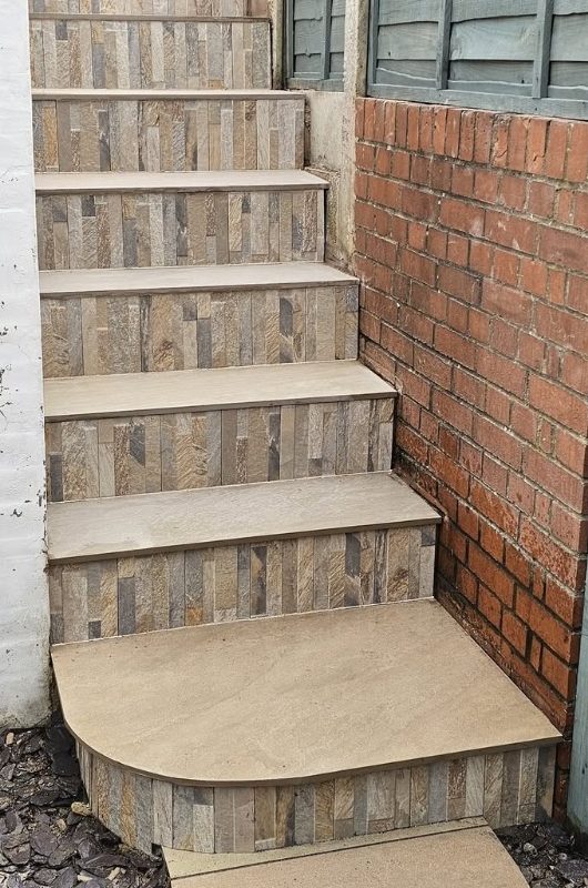 Cubics Beige Porcelain wall tiles