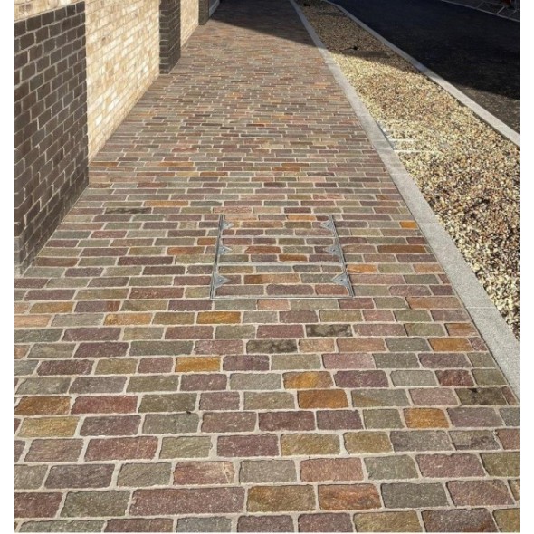 Italian Porphyry Setts 100mm wide mixed length